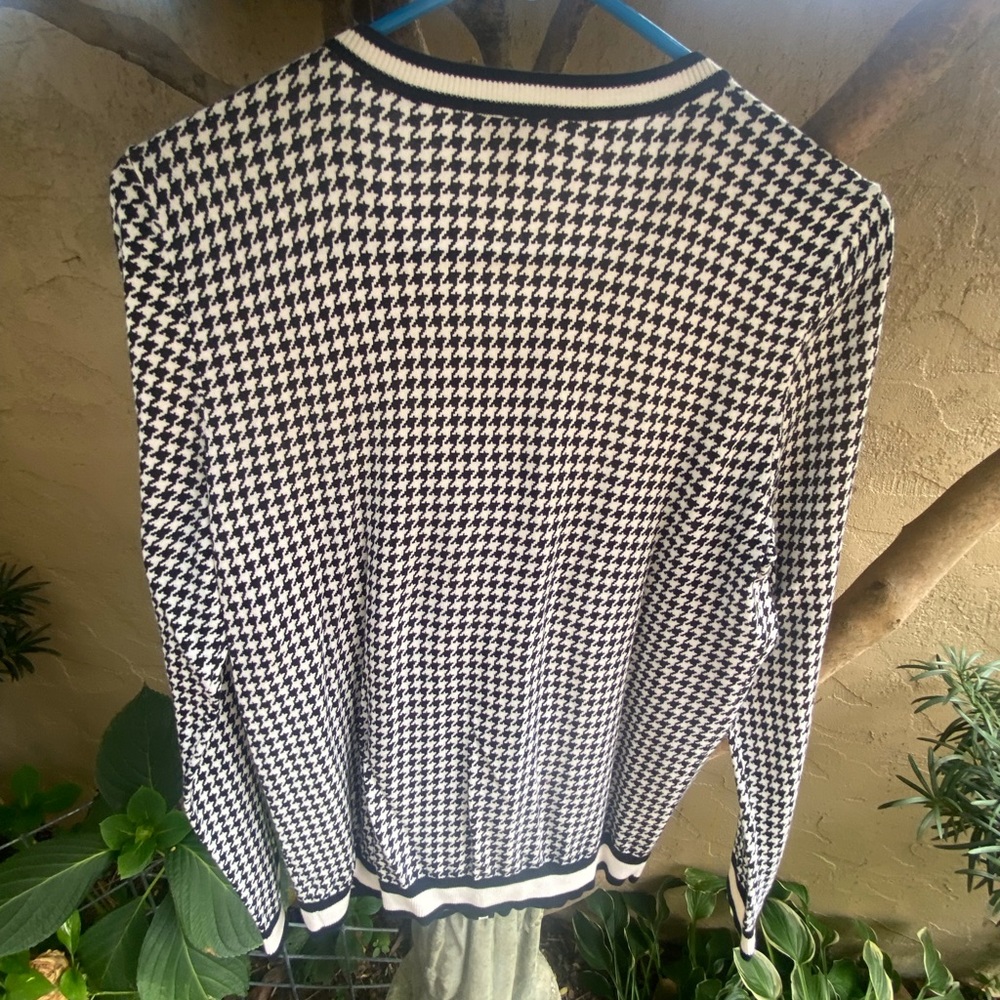 TALBOTS SWEATER
